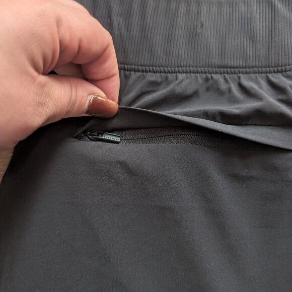 Athleta | Brooklyn Bermuda Short In Black - Picture 10 of 13